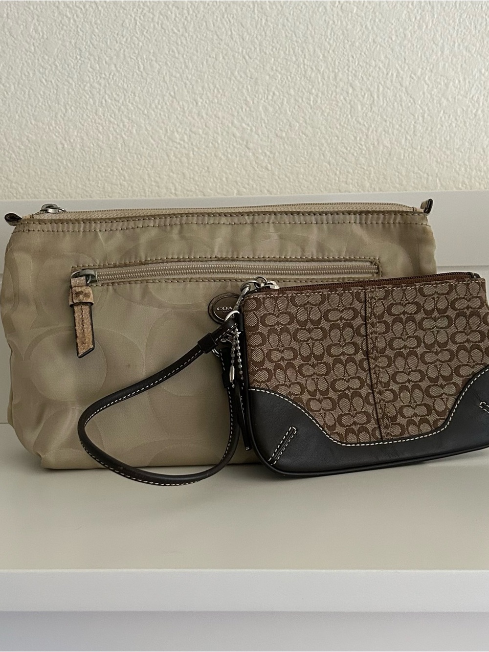Coach Set